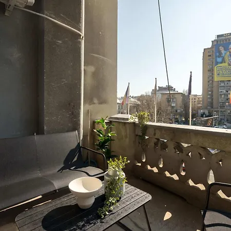 Stunning 3br - Balcony Overlooking Calea Victoriei *
