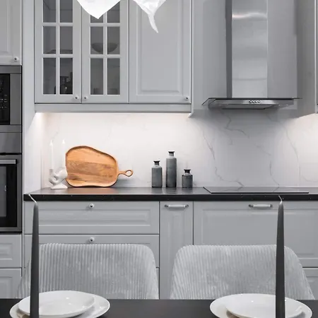 Stunning 3br - Balcony Overlooking Calea Victoriei *
